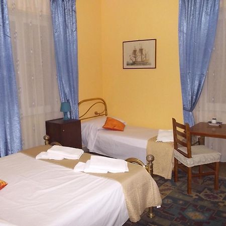 Victoria Bed and Breakfast Catania Exteriör bild